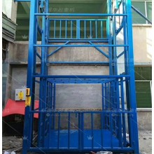 直銷鏈條導(dǎo)軌式液壓貨梯，液壓叉車，液壓起重貨梯安裝施工